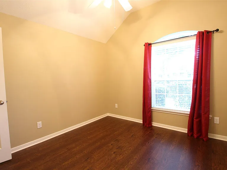 3707 Autumn Branch Ct — Photo 12