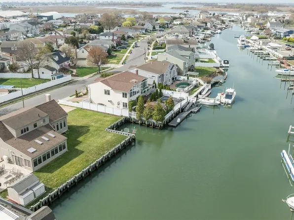 3414 Riverside Drive, Oceanside, NY 11572