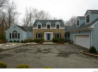 69 Cowdin Ln, Chappaqua, NY 10514