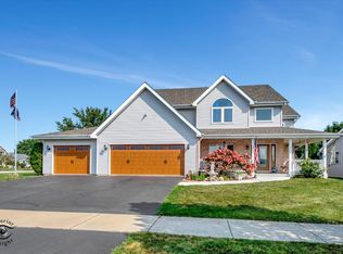 319 Mallards Cv, Beecher, IL 60401