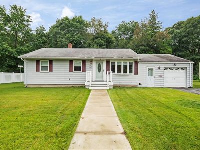 130 Harley St, West Warwick, RI, 02893