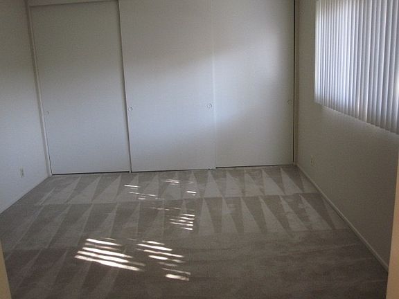 3rd image of 366 S Mentor Ave APT 201