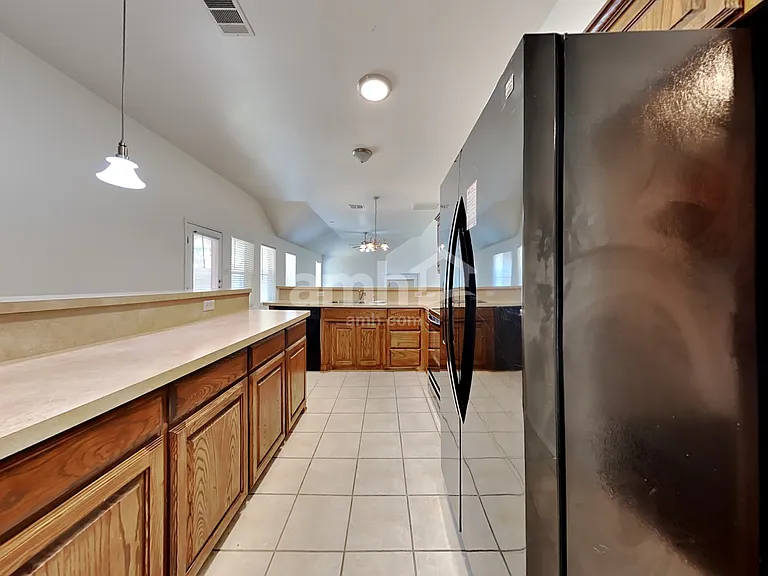 4406 Shady Elm Dr — Photo 4