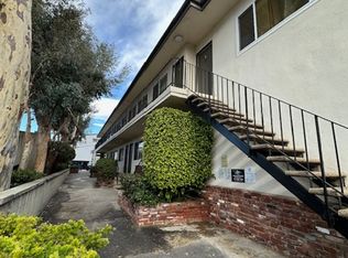 d11621, Los Angeles, CA 90049
