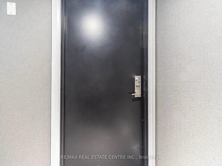 2152 Lawrence Ave E #608 — Photo 7