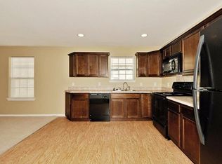 921 Abigale Ln, Dallas, TX 75253