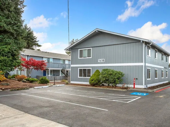 Valley Avenue 1412, 1412 Valley Ave E #8, Sumner, WA 98390