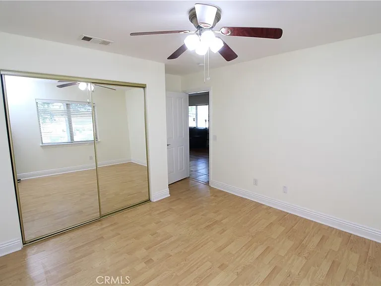 18797 Vista De Montanas #G — Photo 18