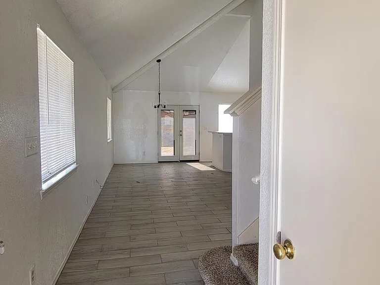11029 Wedge Ln — Photo 4