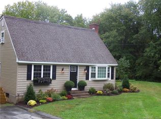 101 Prospect Hill Rd, Colchester, CT 06415