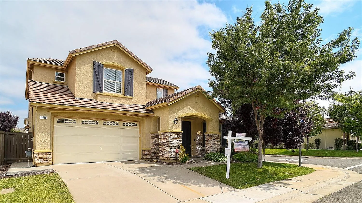 11789 Corino Way photo 1
