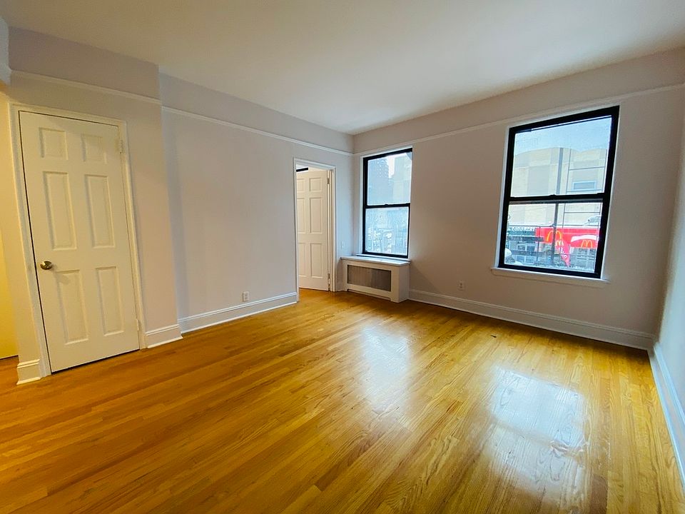 1st image of 328 8th Ave #2E
