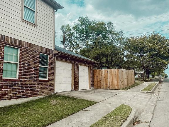 Side Garage Entrance