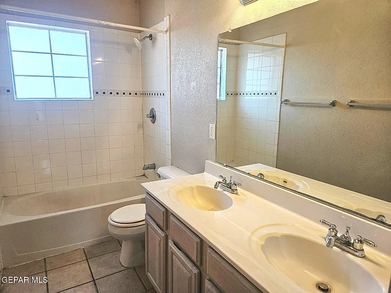 12604 Sun Terrace Ave — Photo 24
