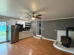 7008 Cherry Ln SW #B, Lakewood, WA 98499