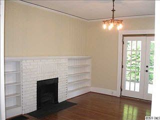 4th image of 700 W Franklin St