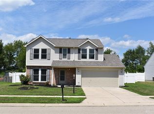 2944 W Barnhill Pl, Xenia, OH 45385