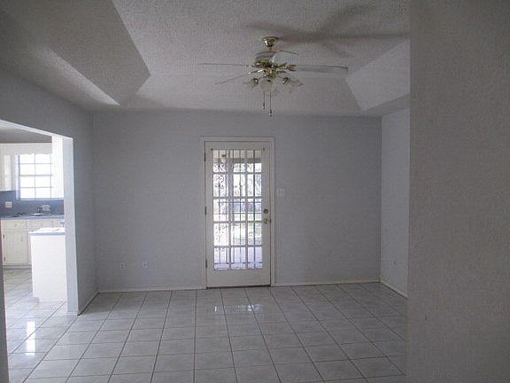 3rd image of 1802 Chula Vista Dr