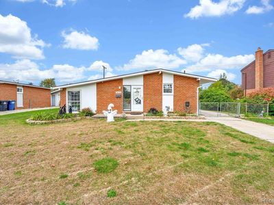 34618 Sansburn St, Westland, MI, 48186