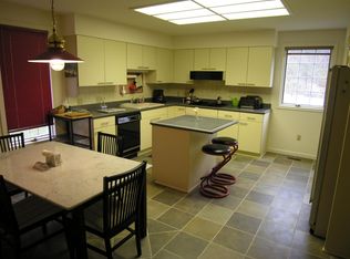 29 Townsend Pl, Athens, OH 45701