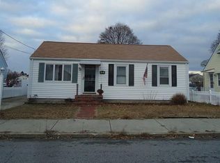 16 Riley St, Pawtucket, RI 02861