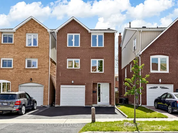 67 Carnival Ct, Toronto, ON M2R 3T7