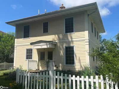 710 Orchard Pl, Fairfield, IA, 52556