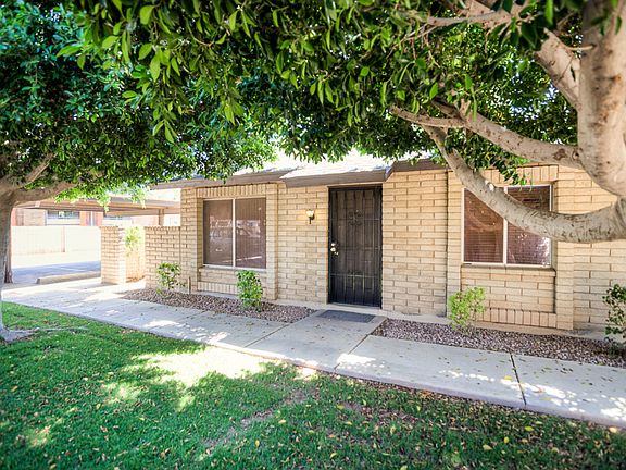 2nd image of 108 W Concorda Dr APT 102