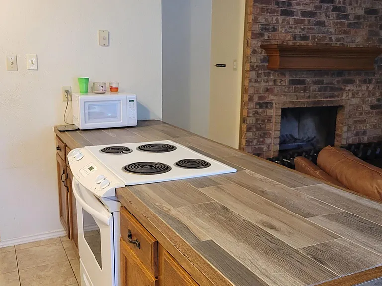 545 Hightrail Dr — Photo 2