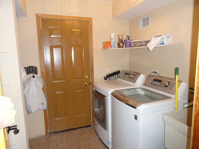 2nd image of 325 Countryside Dr
