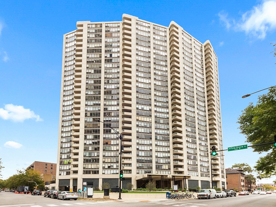 1st image of 3930 N Pine Grove Ave APT 1510