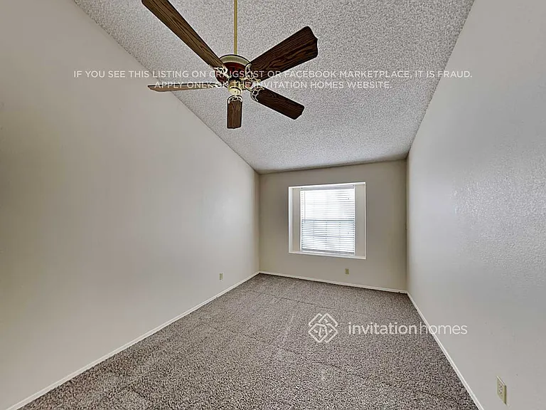 4536 W Behrend Dr — Photo 11