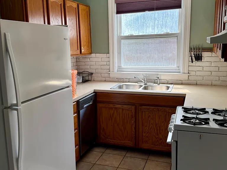 7 North Ave #3 — Photo 11