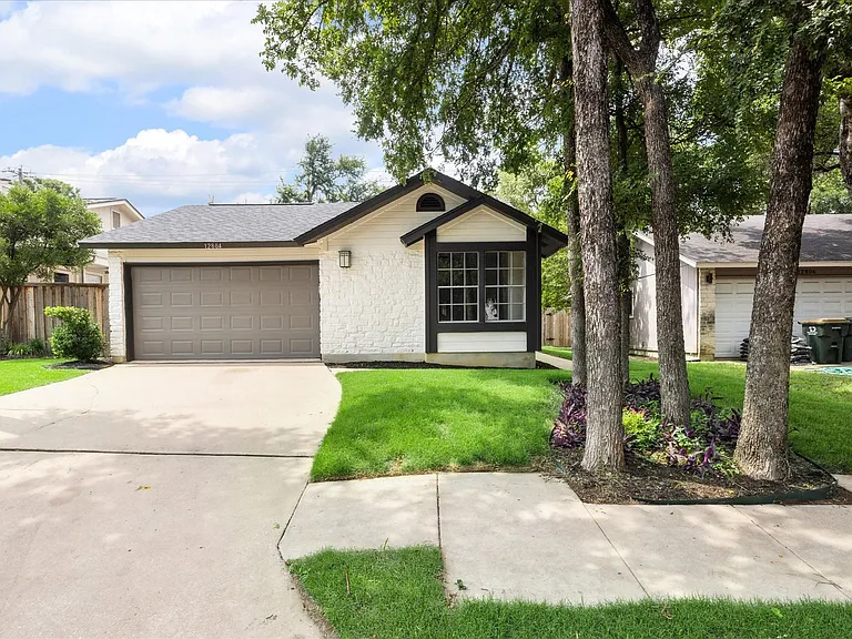 12804 Humphrey Dr — Photo 2