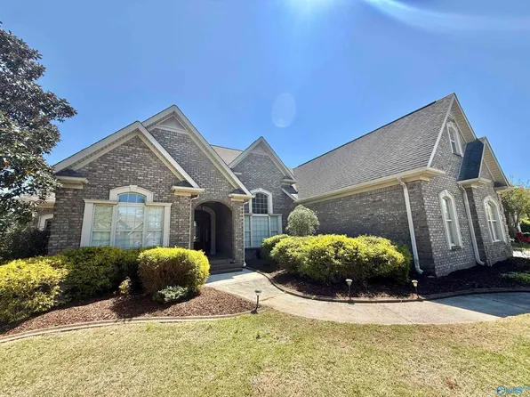 2012 Englewood Pl SW, Decatur, AL 35603