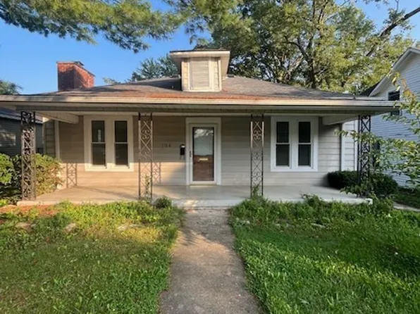 104 S Walnut St, Wilmore, KY 40390
