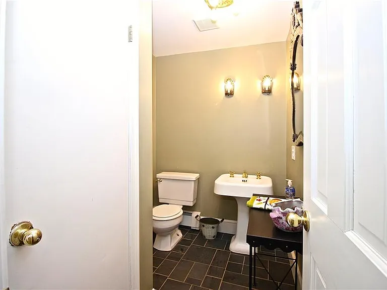 434 Bellevue Ave #CH — Photo 17