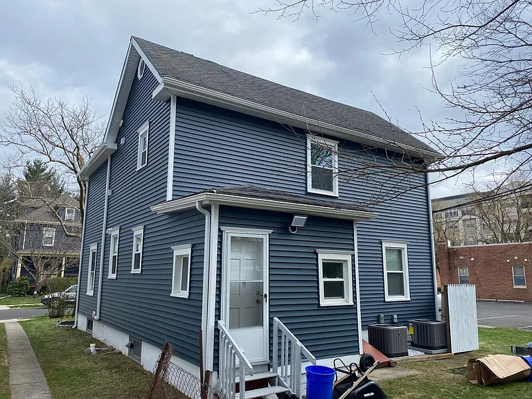 15 Harvard Ave #B — Photo 3