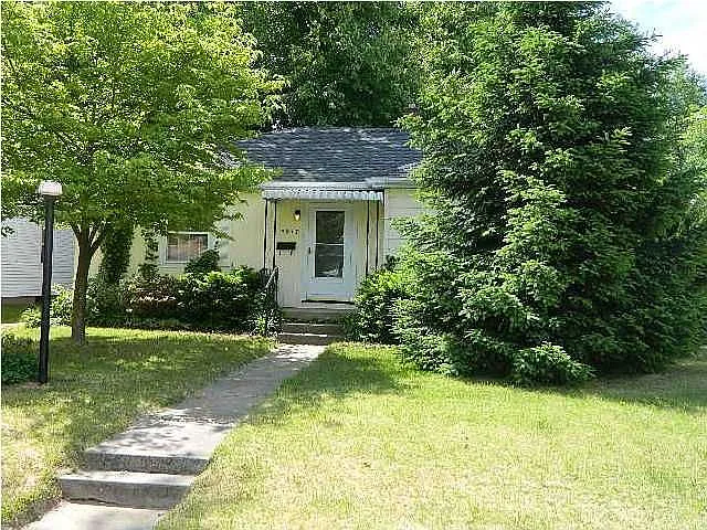 4917 Conlin Ave photo 1