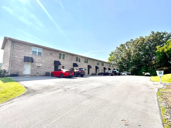 722 Old Stage Rd, Church Hill, TN 37642