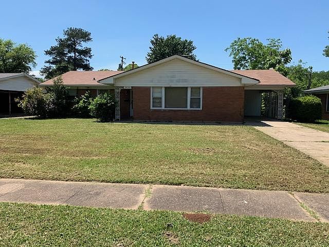 1st image of 1613 Dudley Ln