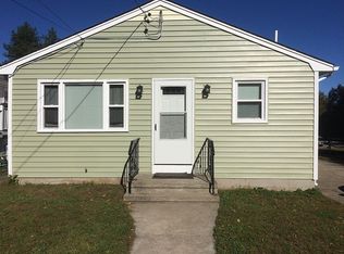 15 Stanfield St, Providence, RI 02909