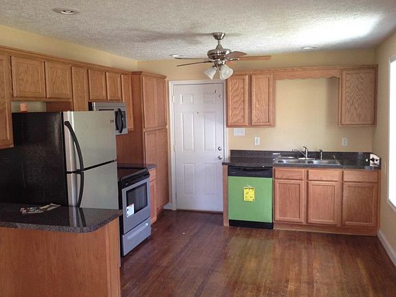 4th image of 501 2nd St