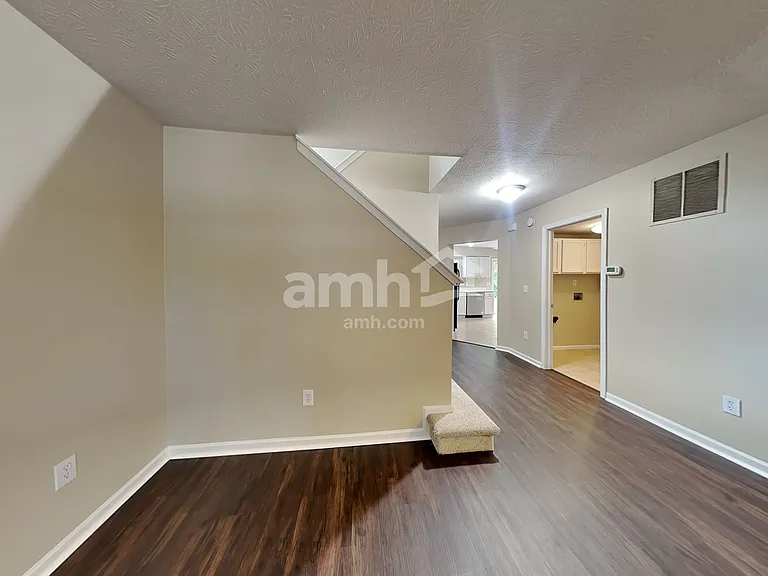 13943 Wakefield Pl — Photo 8