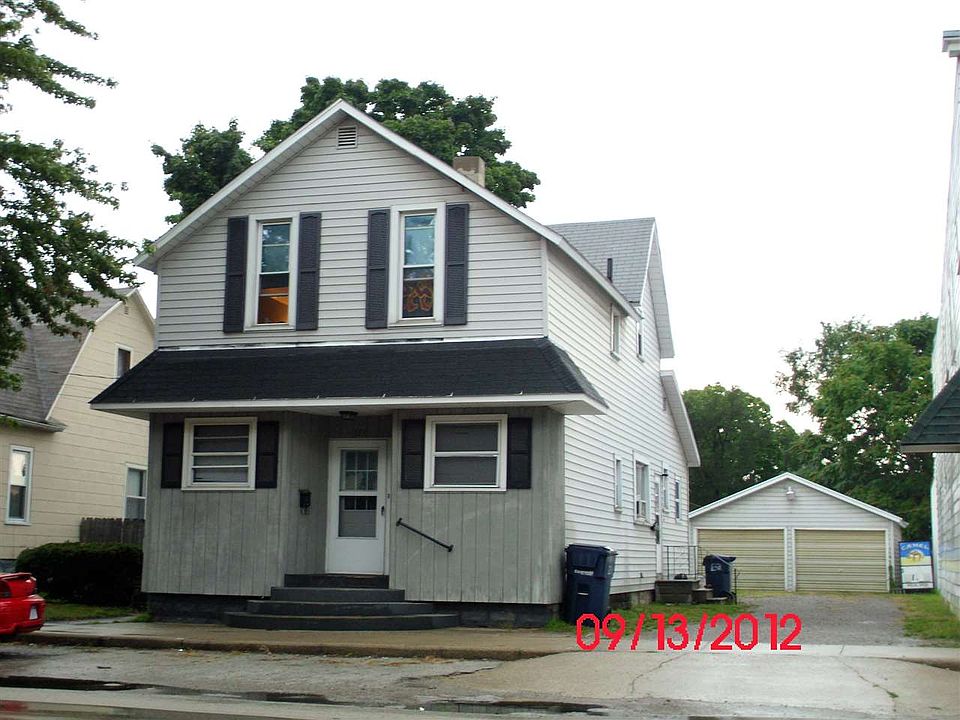 1st image of 317 Marquette St