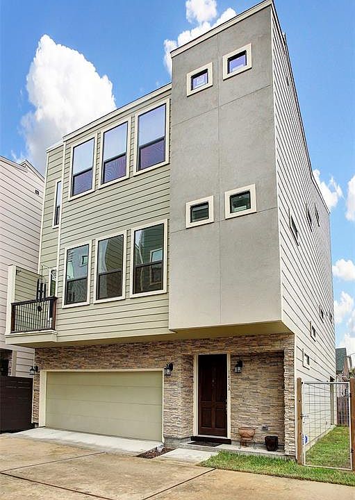 1st image of 1415 Holly St #A