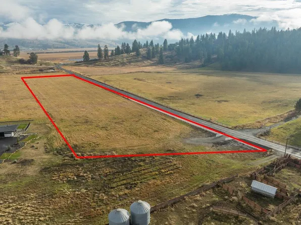 19391 E 32nd Ave, Greenacres, WA 99016