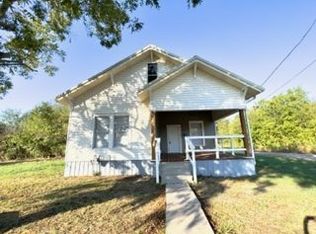 317 N Elm St, Mart, TX 76664