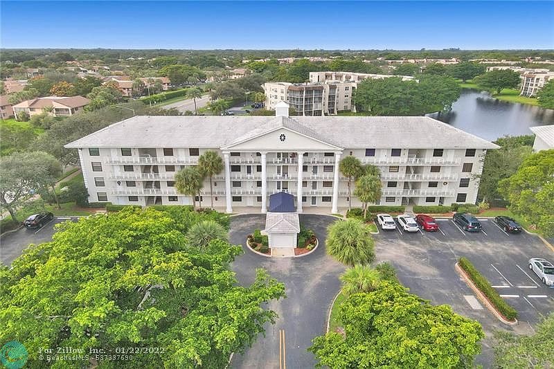 21 Of Whitehall Pine Island Ridge Condominiums 1715 Whitehall Dr Fort