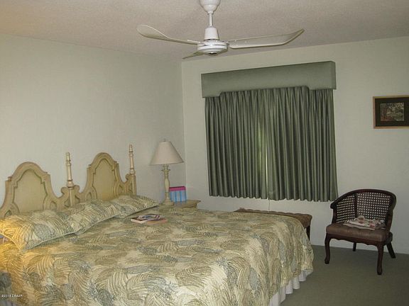 5th image of 90 Brookwood Dr